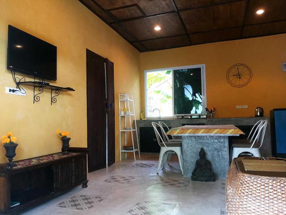 Dg House Thongsala Quarto foto
